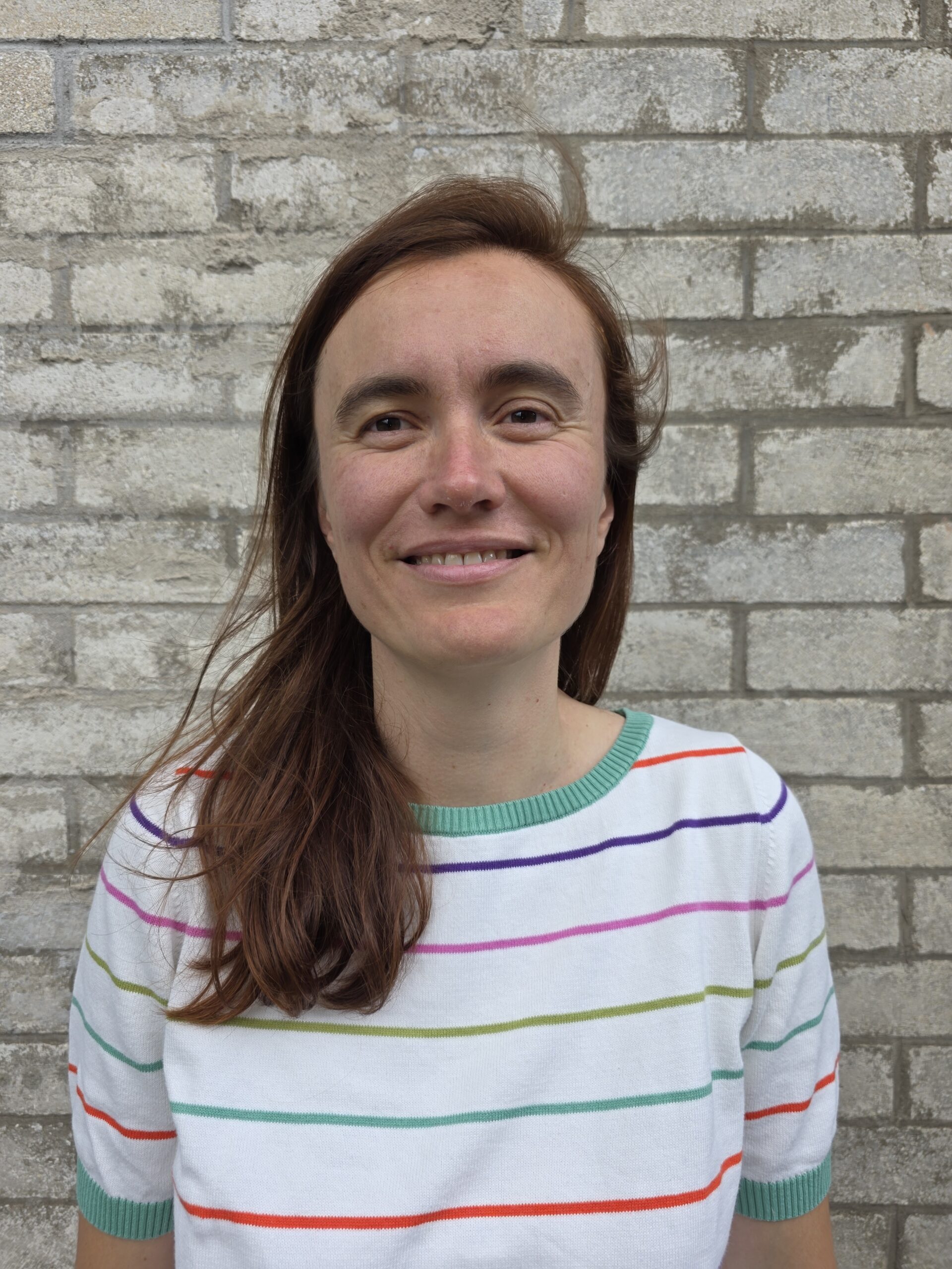 Selma Junele, Linguistin und freischaffende Lektorin